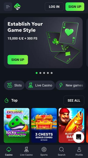 LuckyWave Casino mobile homepage